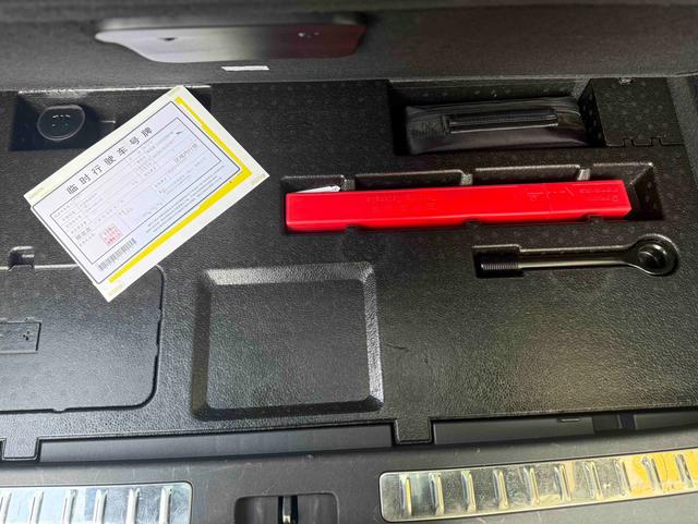 Certificated Pre-Owned Li Auto ONE 2021 Extended-Range 6-Seater Edition -u22076066