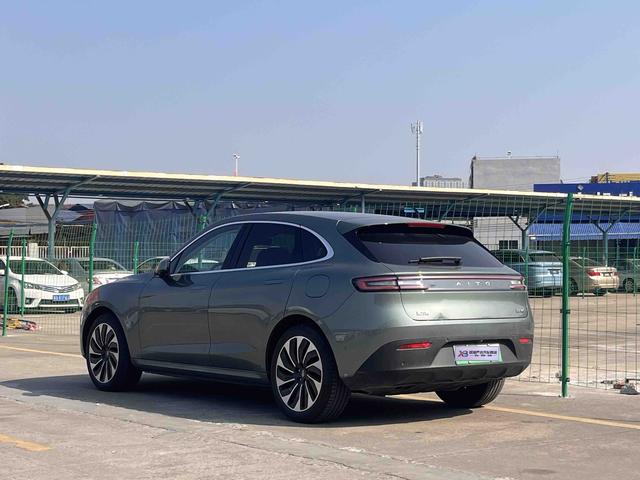 Certificated Pre-Owned AITO M5 2022 Extended-Range Four-Wheel Drive Performance Edition -u21899228