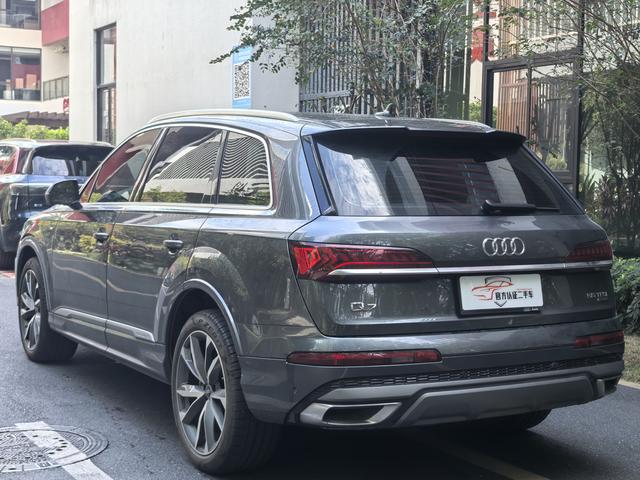 Certificated Pre-Owned Audi Q7 2022 55 TFSI Quattro S Line Sport Edition - u21342623