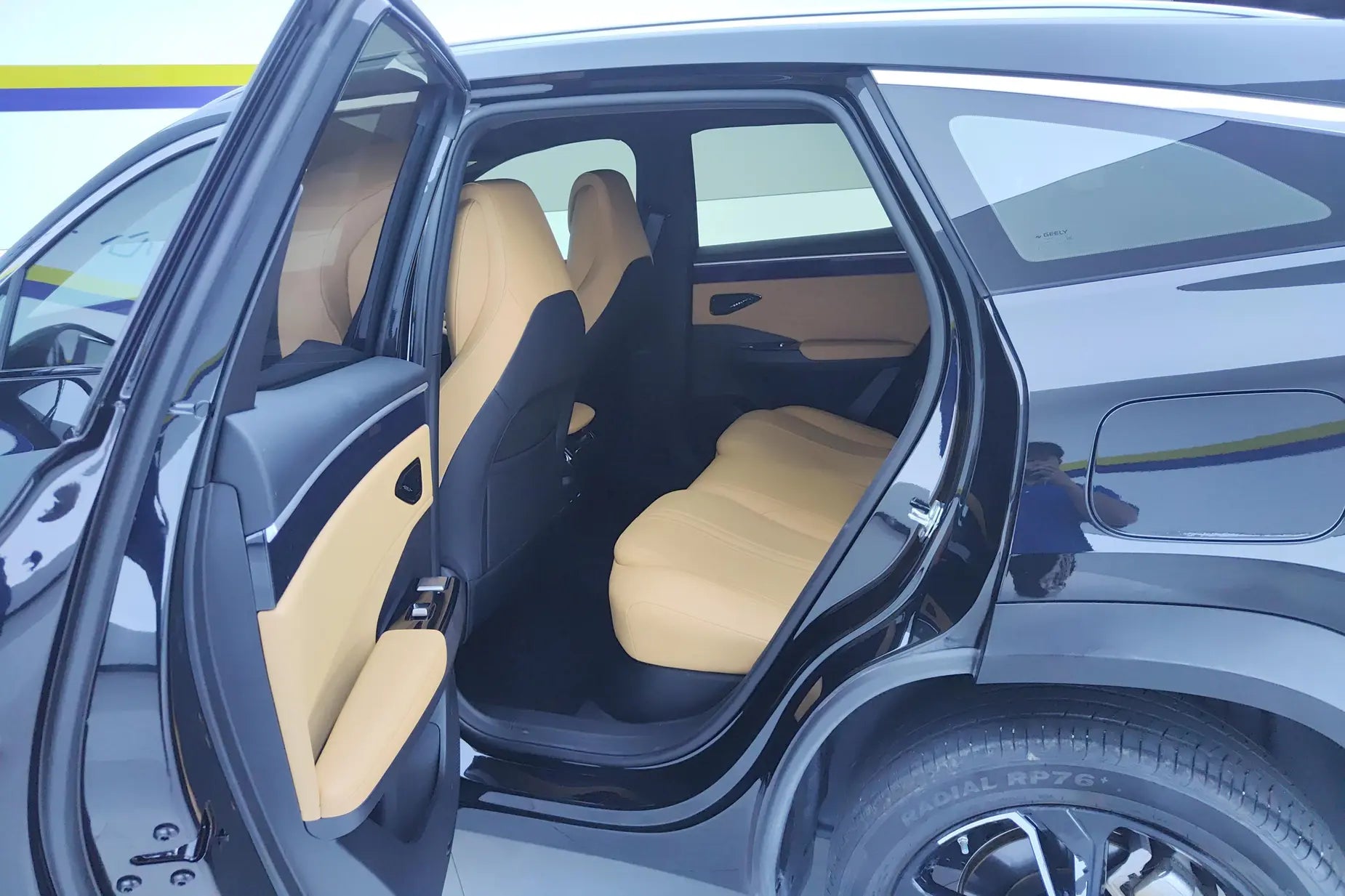 Certificated Pre-Owned Geely Galaxy L7 2024 1.5T DHT 115km MAX Longteng Edition -u22100708