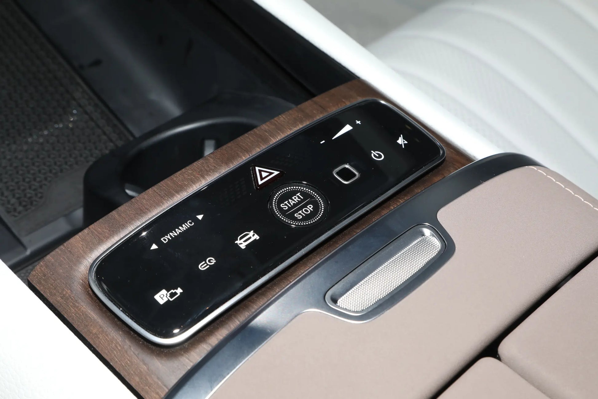 Mercedes-EQ Benz EQS