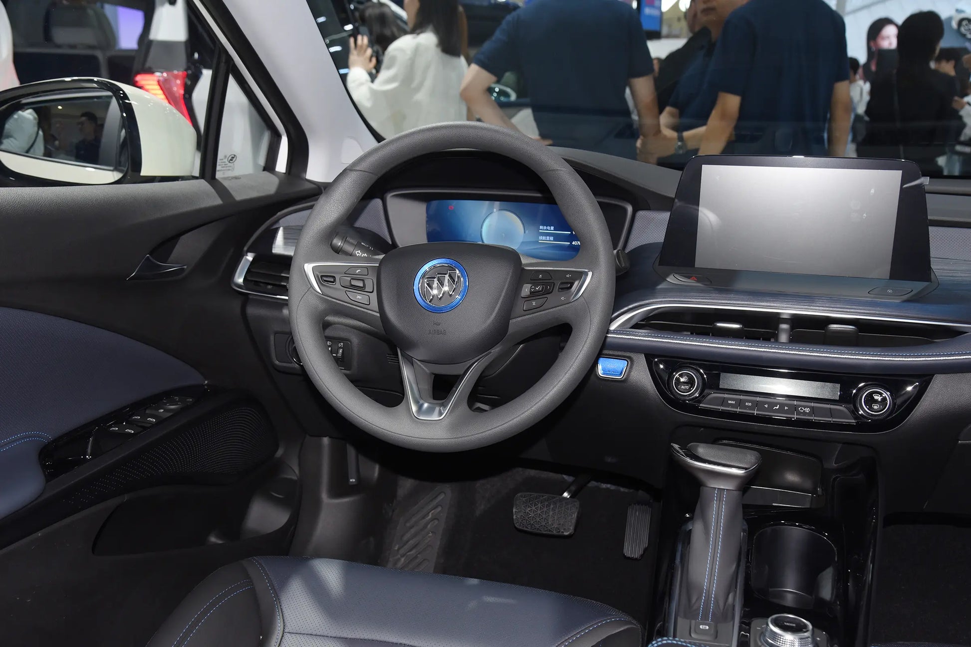 SAIC-GM Buick Velite 6