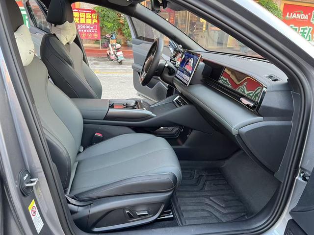 Pre-Owned BYD Qin L EV 2025 Model 545KM Beyond Version