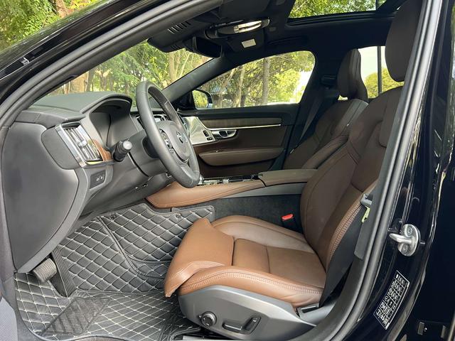 Certificated Pre-Owned Volvo S90 PHEV 2023 T8 AWD Long-Range Inscription Luxury Edition -u21105349