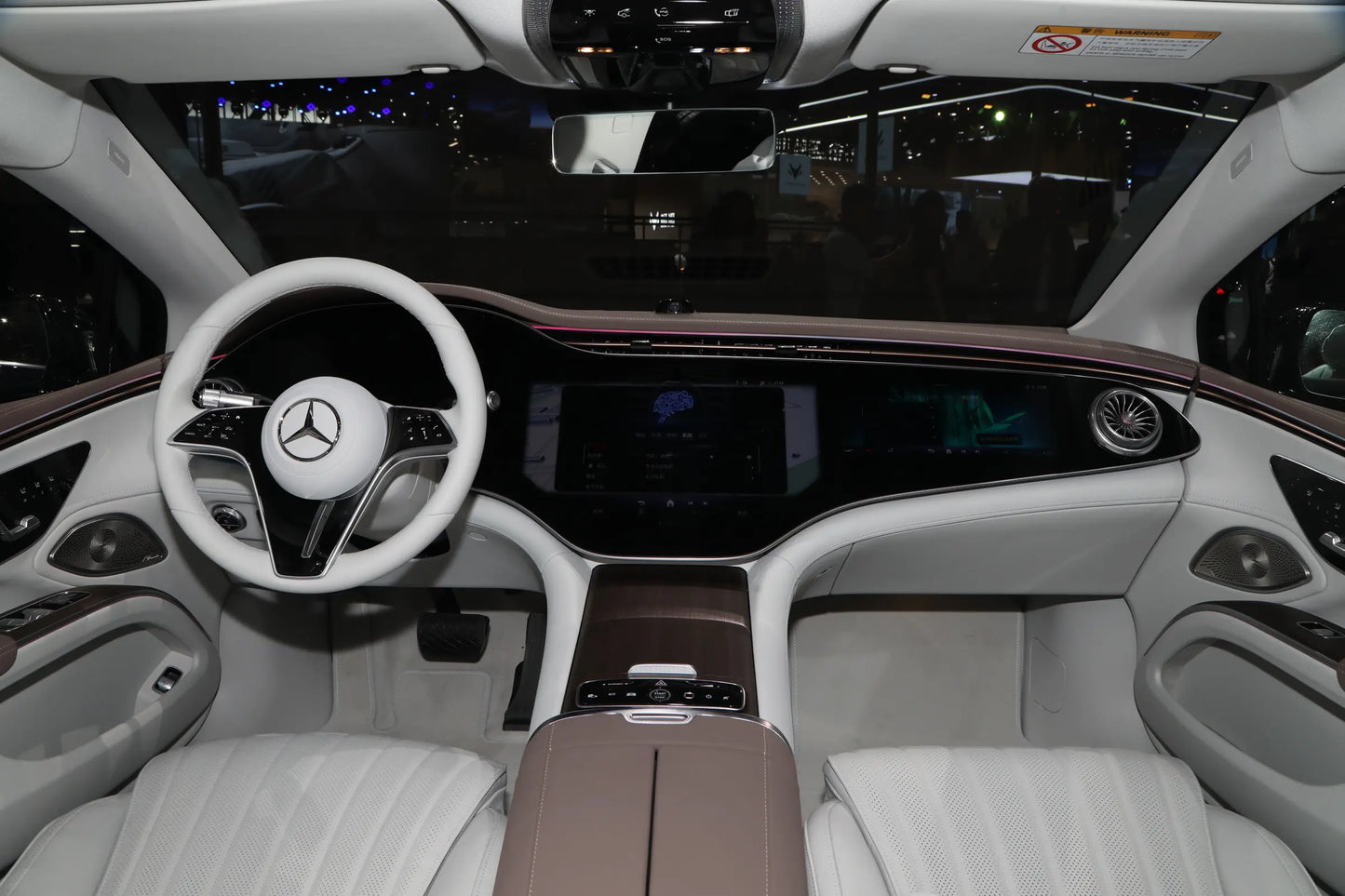 Mercedes-EQ Benz EQS