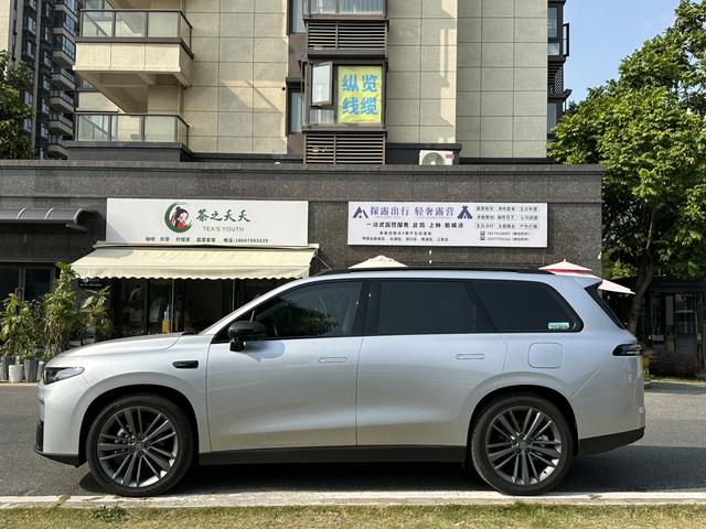 Pre-Owned Leapmotor C16 2024 Extended - Range 200 Premium Edition