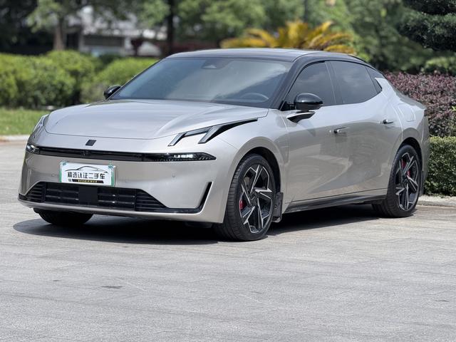 Certificated Pre-Owned Lynk & Co 07 EM-P 2024 126 Long Range Halo -u19626849