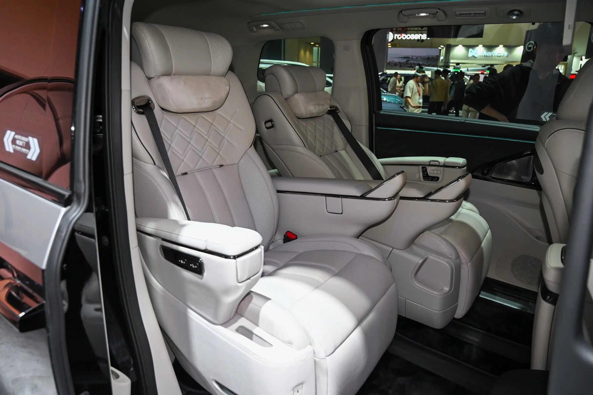 GAC Trumpchi Trumpchi E9 -Hybrid PHEV