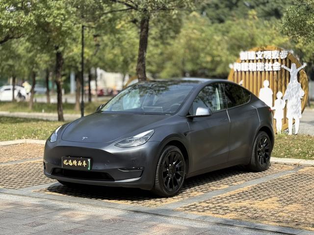 Pre-Owned Tesla Model Y 2022 Model Facelift Long-Range All-Wheel Drive Version