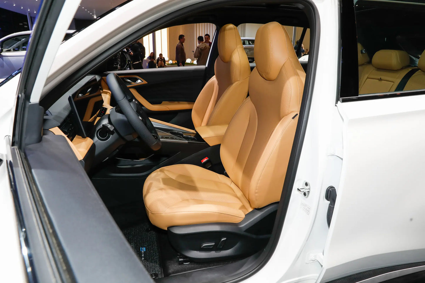 SAIC Motor Roewe eRX5 -Hybrid PHEV