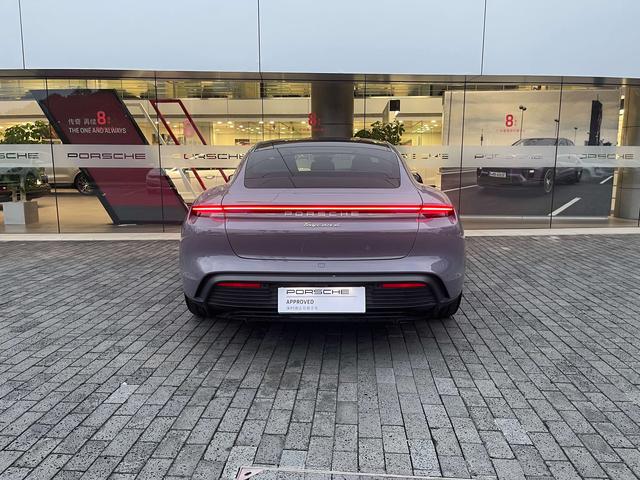 Pre-Owned 2024 Porsche Taycan 4