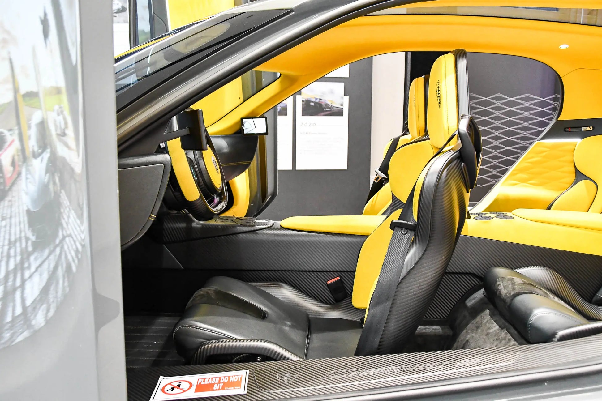 Koenigsegg Gemera -Hybrid PHEV