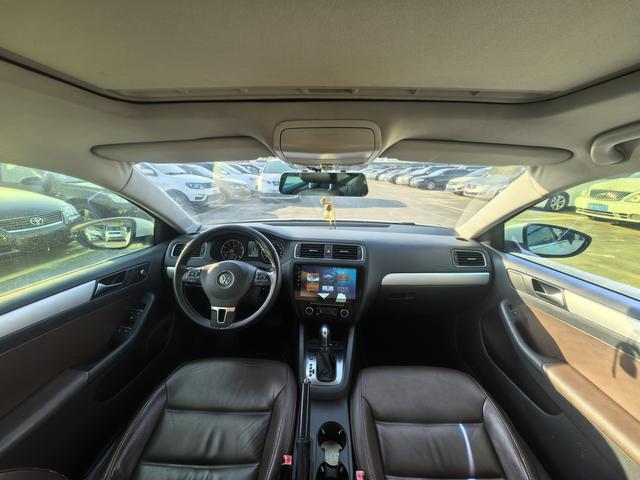 Certificated Pre-Owned FAW-Volkswagen Sagitar 2014 1.4TSI Automatic Luxury - u22061314