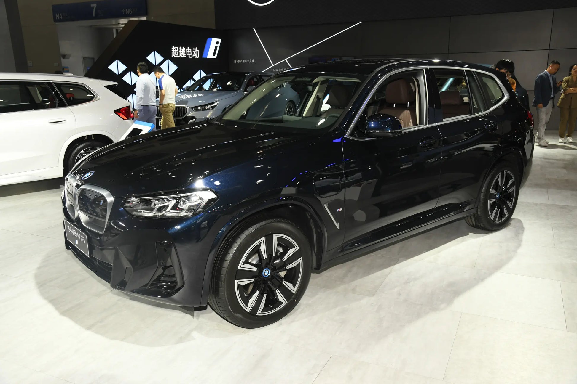 BMW Brilliance iX3