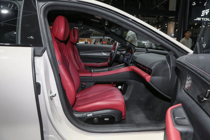 Exeed Stellar Era ES-Hybrid REEV