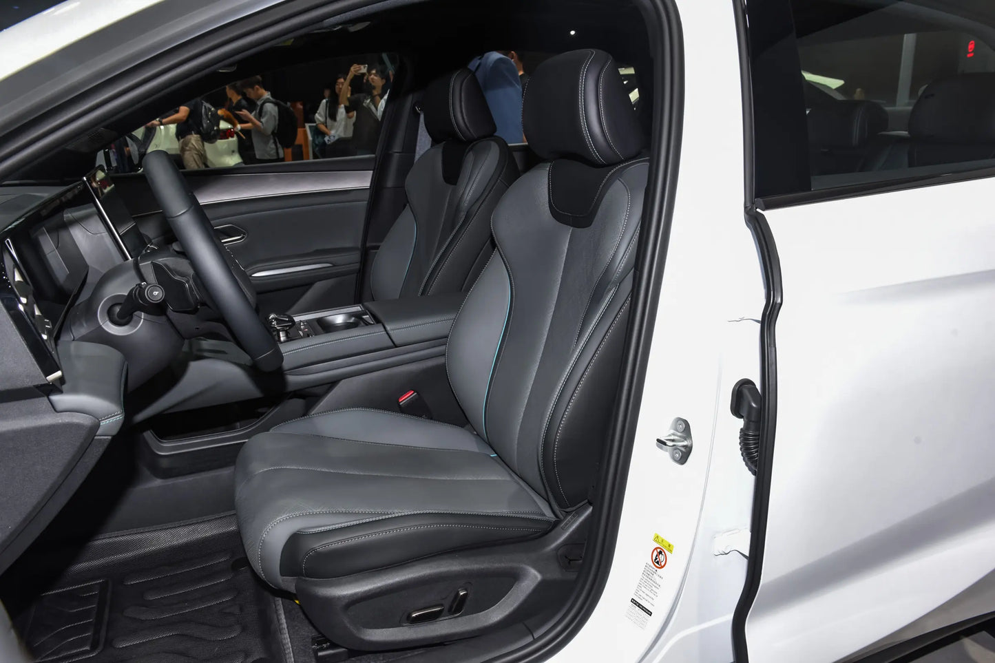 BYD Qin L DM -Hybrid PHEV