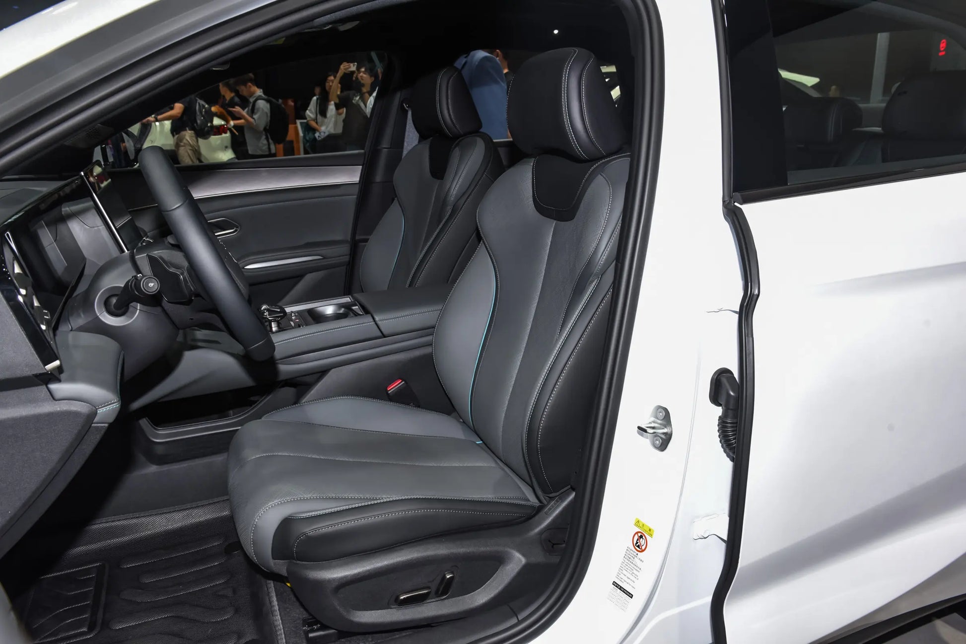 BYD Qin L DM -Hybrid PHEV