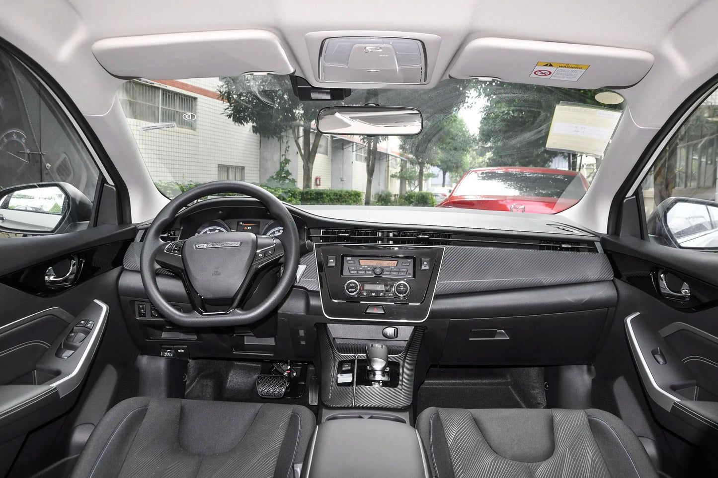 Dongfeng Nissan Venucia D60 EV