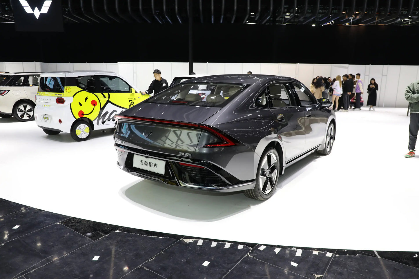 SAIC-GM-Wuling Wuling Starlight -Hybrid PHEV