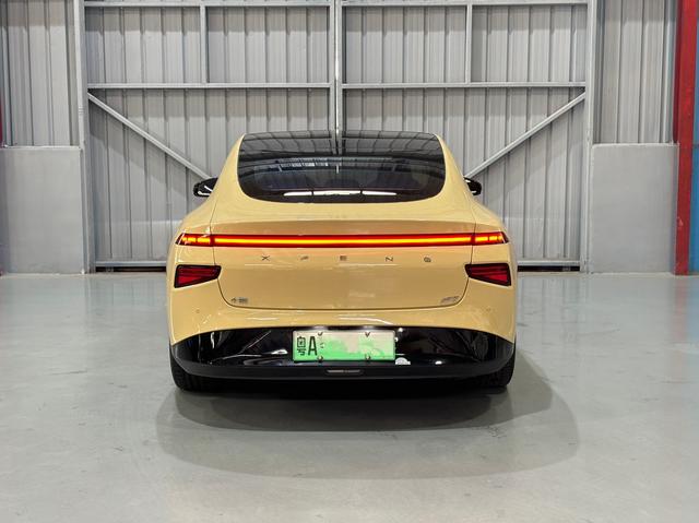 Pre-Owned XPeng P7 2020 Model 670E