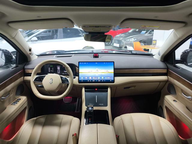 Pre-Owned AITO Wenjie M7 2024 Pro 5-seater 4WD Intelligent Driving Version