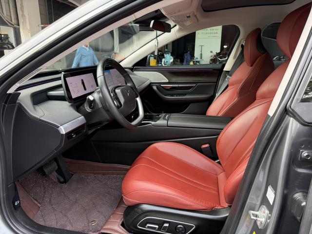 Certificated Pre-Owned XPENG P7 2022 670N+-u21600608