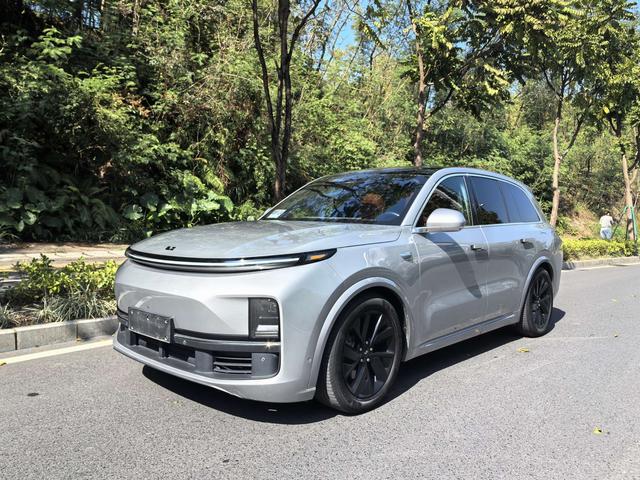 Certificated Pre-Owned Li Auto L8 2023 Pro Edition -u21610395