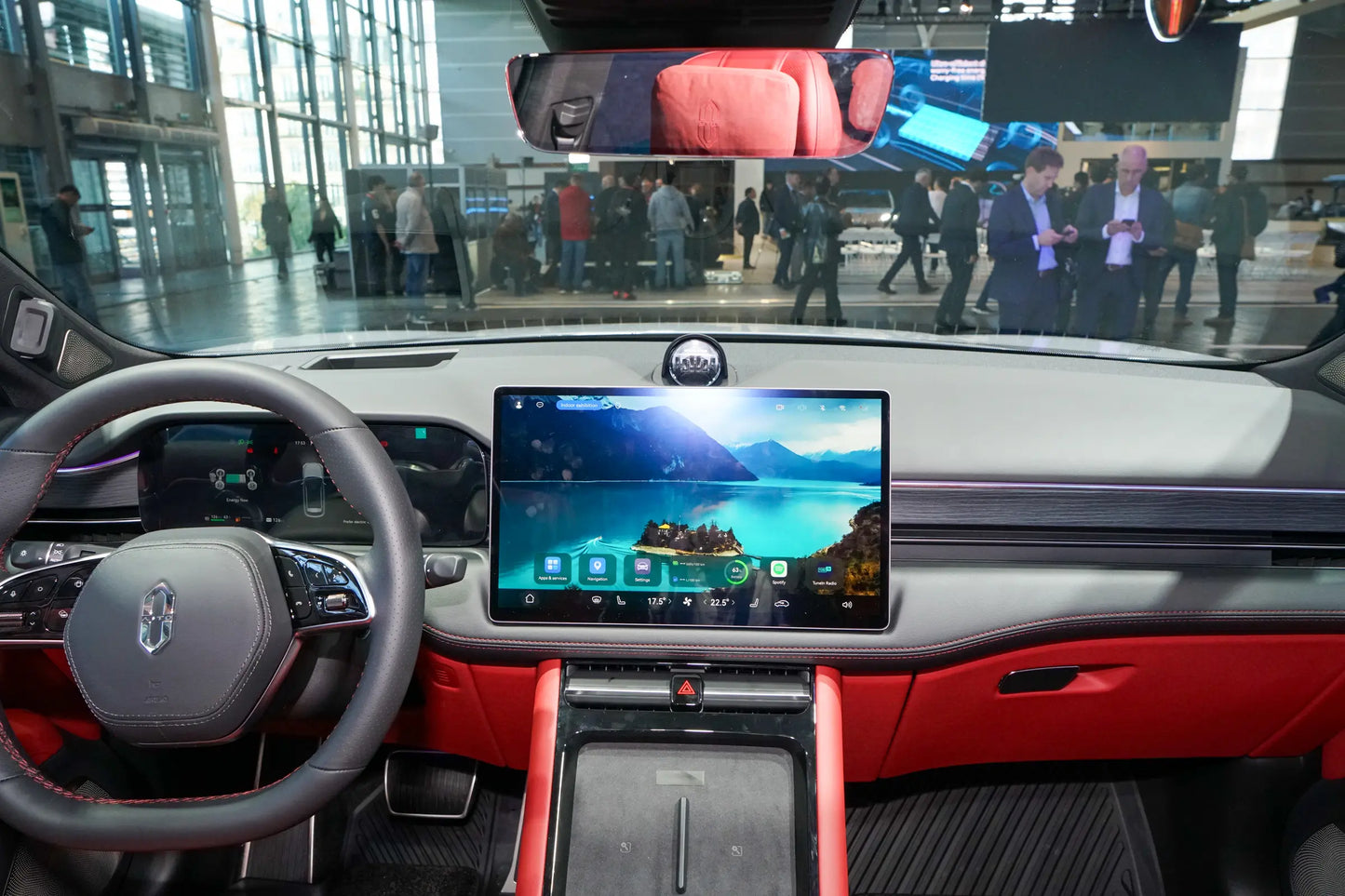 Seres Auto AITO M5-Hybrid REEV