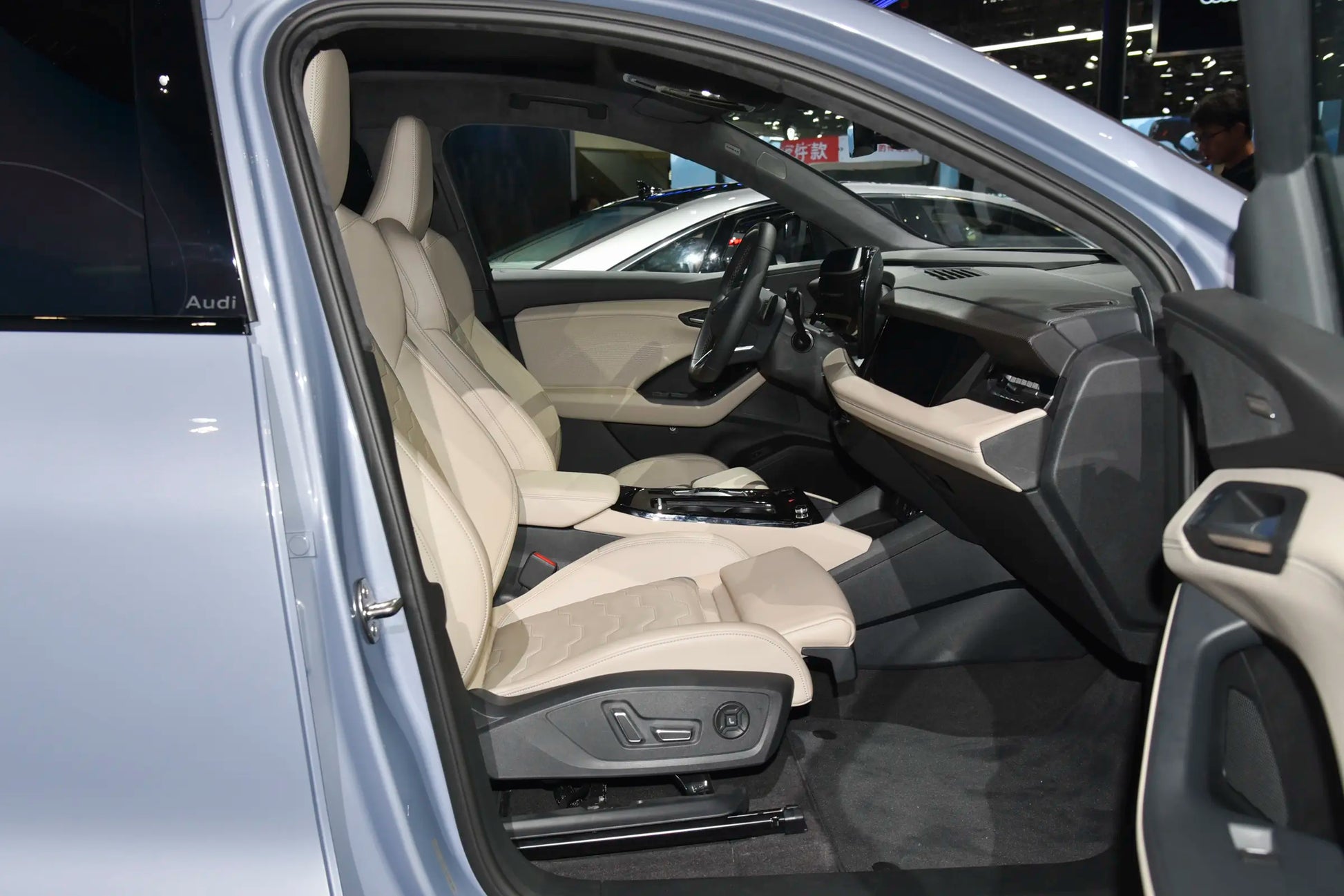 FAW-Audi Q6L Sportback e-tron