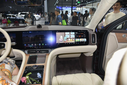 Seres Auto AITO M9-Hybrid REEV