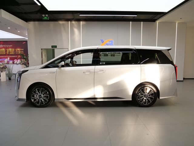 Certificated Pre-Owned GAC Trumpchi E9 PHEV 2025 Edition 2.0TM Super Fast Charging Premium Version -u21430695