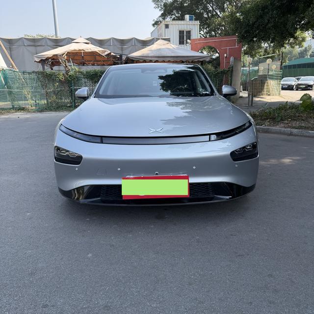 Certificated Pre-Owned XPENG P7 2023 Model 586E-u22015050