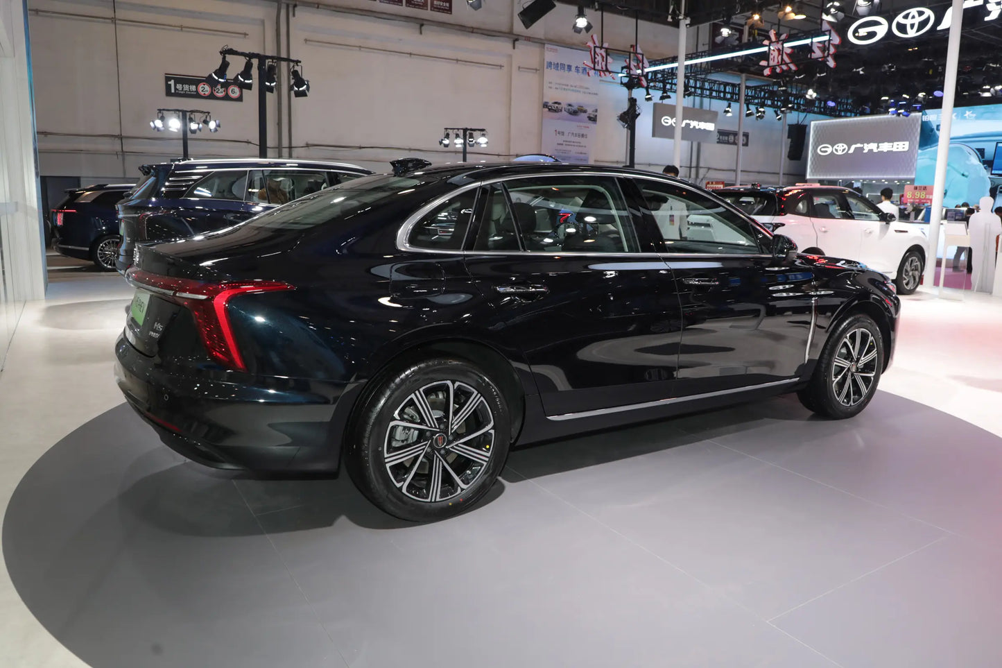 Hongqi H5 -Hybrid PHEV