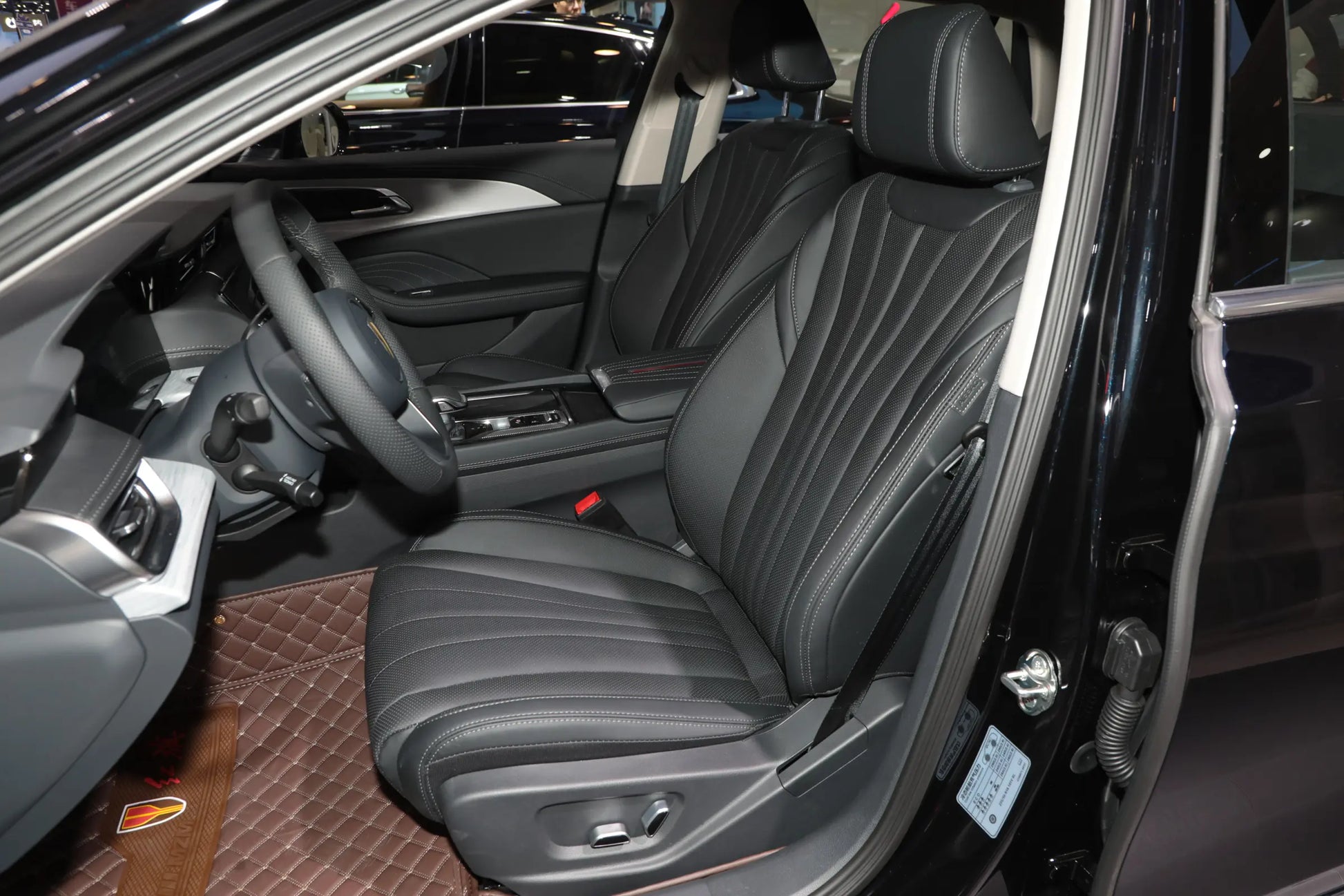 Hongqi H5 -Hybrid PHEV