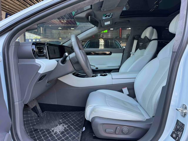 Certificated Pre-Owned Leapmotor C01 2023 Extended-Range 316 Smart Enjoyment Edition -u22091123