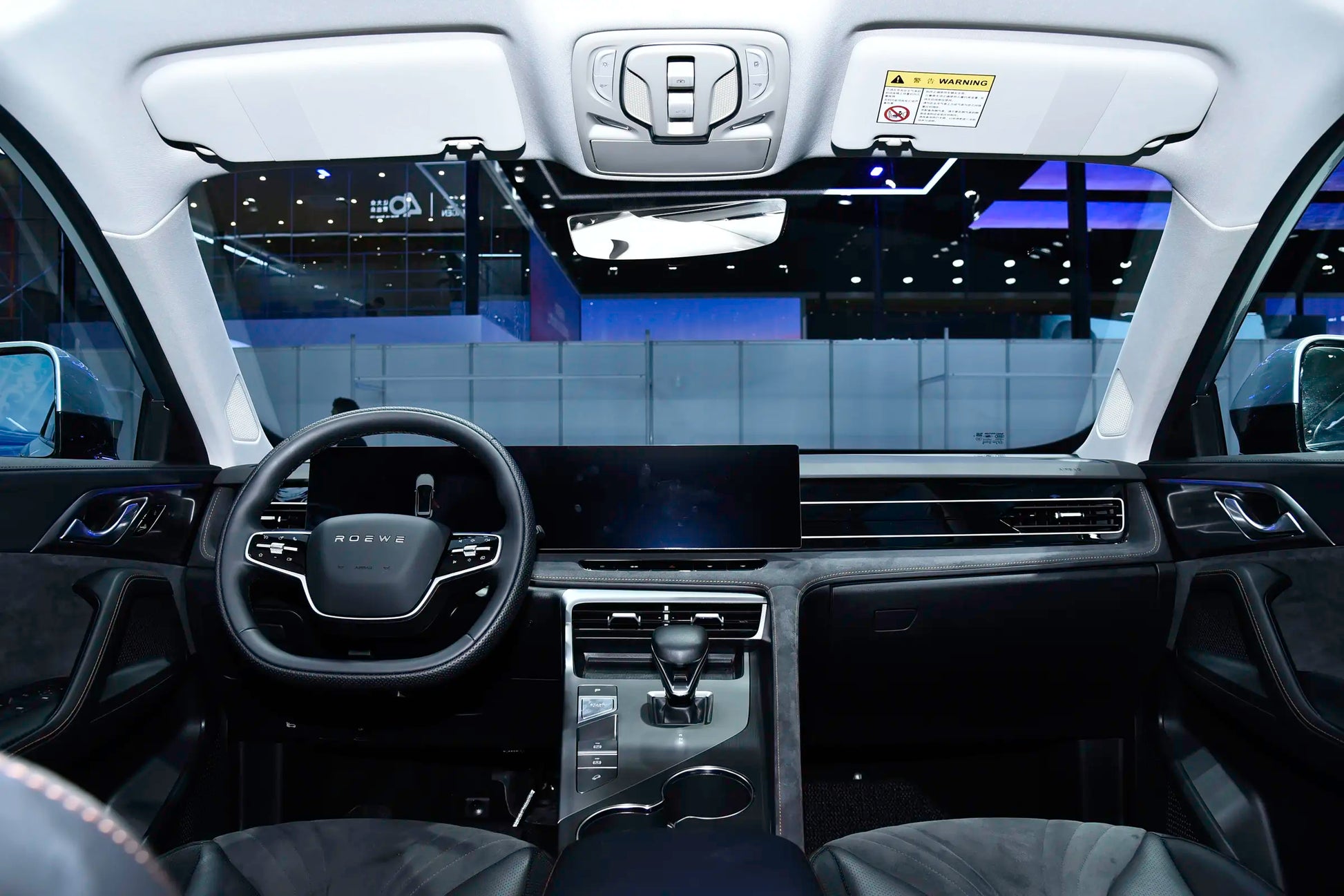 SAIC Motor Roewe D5X DMH -Hybrid PHEV