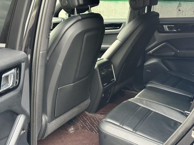 Certificated Pre-Owned Porsche Cayenne E-Hybrid 2019 Cayenne E-Hybrid 2.0T -u21562855