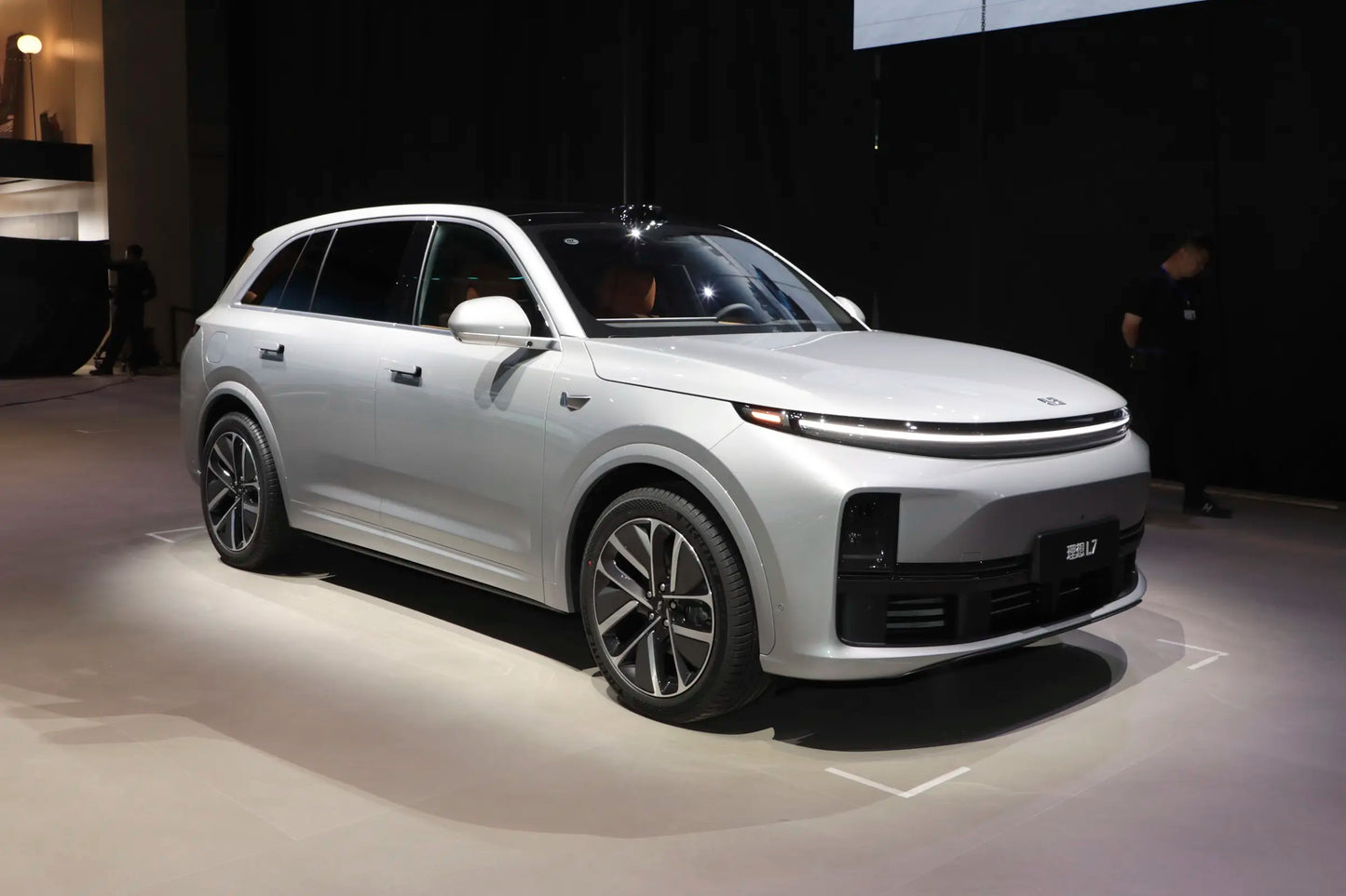 Li Auto L7-Hybrid REEV