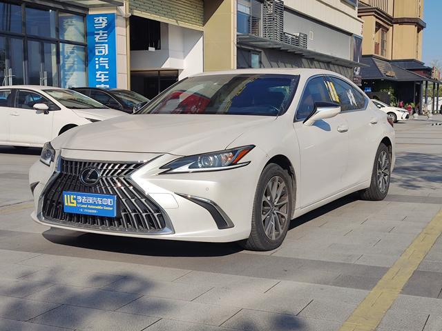 Certificated Used Lexus ES 2023 260 Premium Edition - u22063235