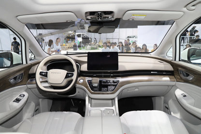 SAIC Motor Roewe iMAX8 DMH -Hybrid PHEV