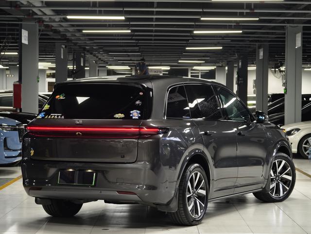 Pre-Owned Li L8 2023 Air Edition