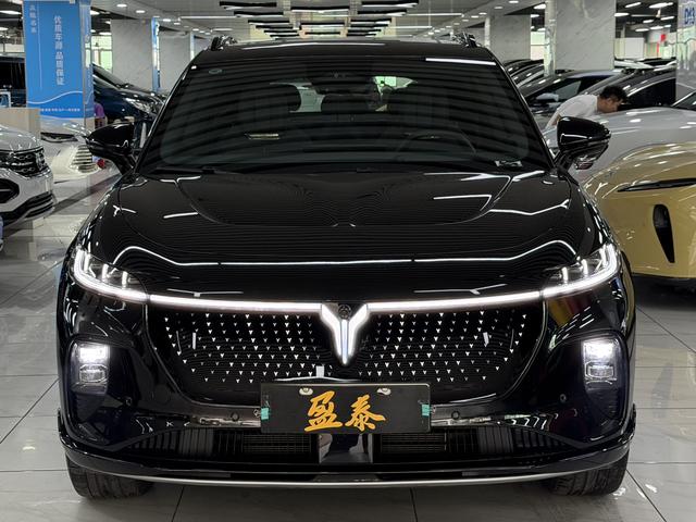 Pre-Owned VOYAH Zhiyin 2024 4WD Global Version