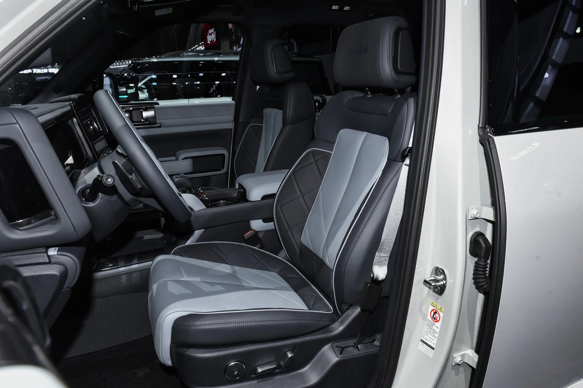 Formula Leopard Bao5 -Hybrid PHEV