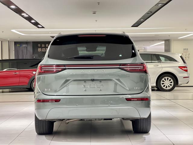 Pre - Owned 2022 AITO M7 Two - Wheel Drive Comfort Edition