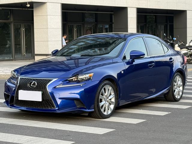 Certificated Pre-Owned Lexus IS 2015 200t F SPORT - u22351374