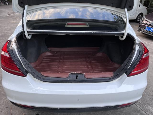 Certificated Pre-Owned Geely Emgrand 2016 Sedan 1.5L Manual Fashion Edition - u21354057