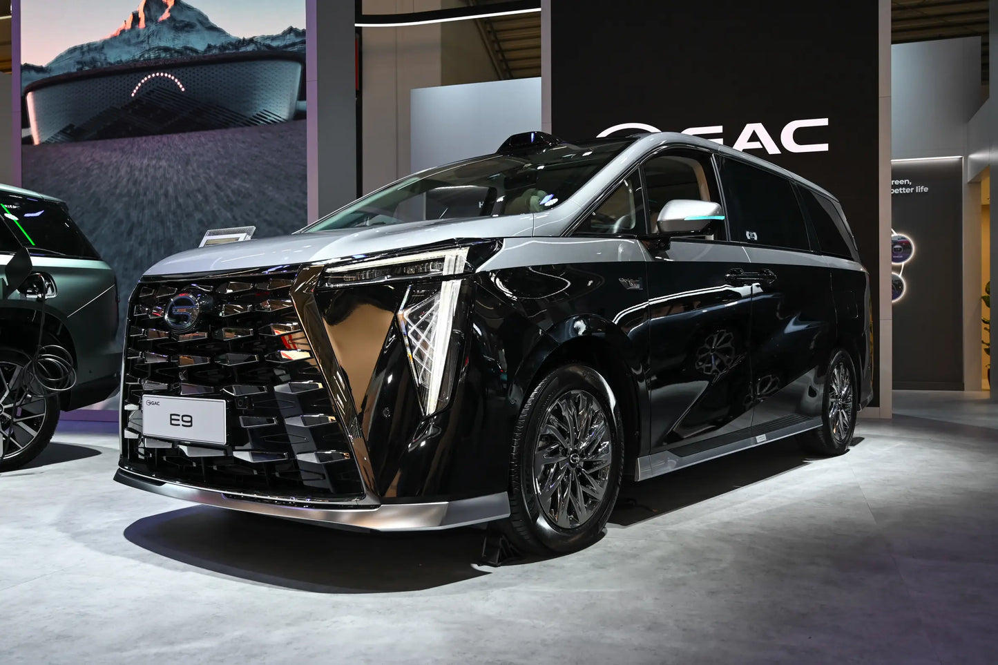 GAC Trumpchi Trumpchi E9 -Hybrid PHEV