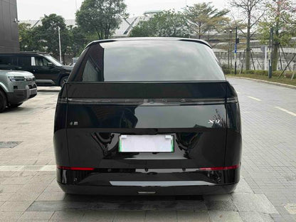 Certificated Pre-Owned XPENG X9 2024 702 Ultra Long Range Max-u21987266