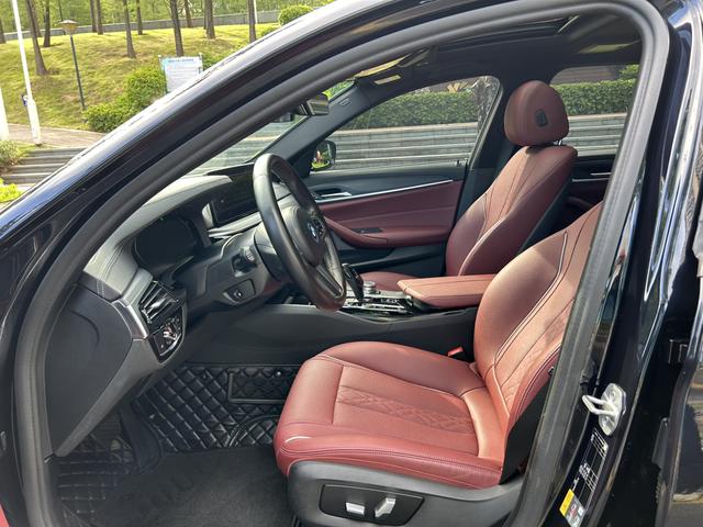 Certificated Pre-Owned BMW 5 Series PHEV 2022 535Le M Sport Package -u20864530